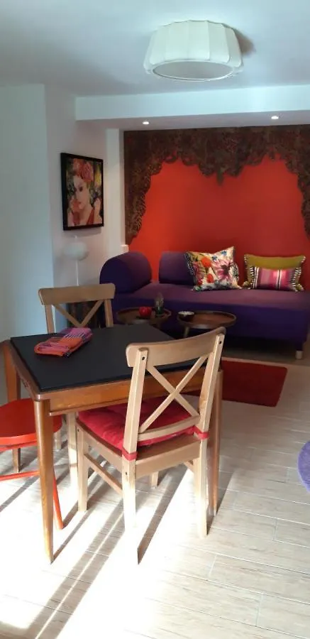 Hotel La Grenotte Au Castellet Le Castellet
