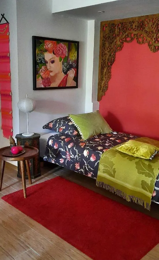 Hotel La Grenotte Au Castellet Le Castellet