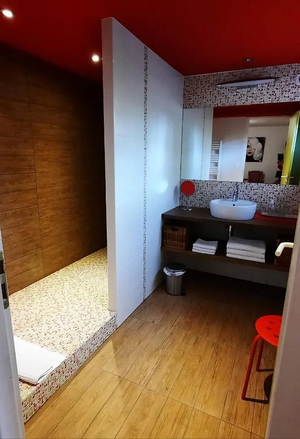 Pensión Hotel La Grenotte Au Castellet Le Castellet